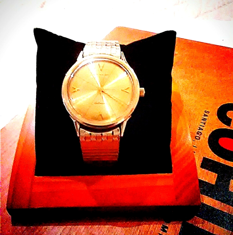 1970's 10kt Gold Filled Wittnauer Automatic
